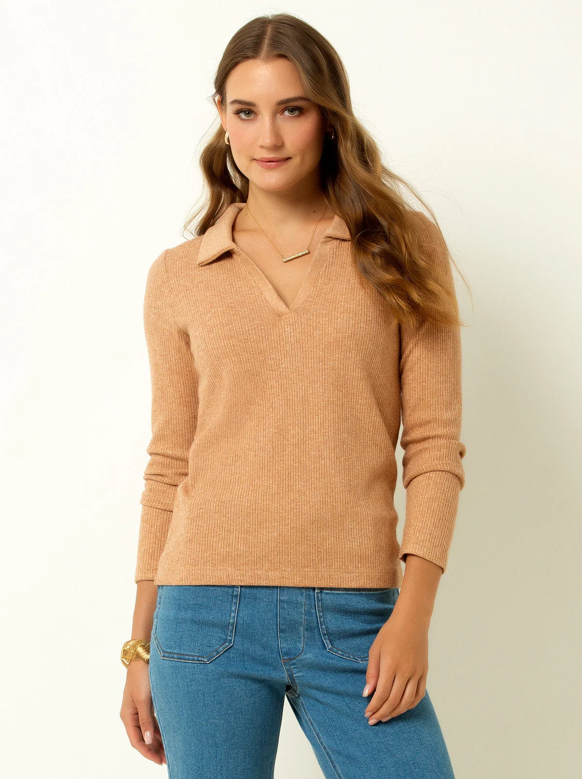 Single Stitch Classic Ribbed V-Neck Sweater with Collar - Image 11
