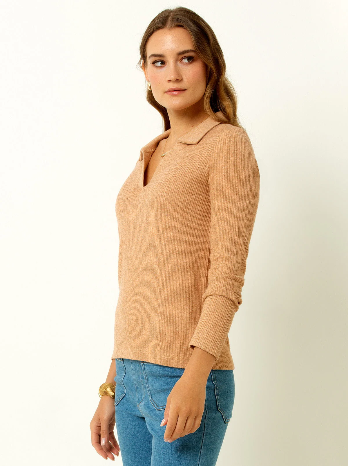 Single Stitch Classic Ribbed V-Neck Sweater with Collar - Image 14