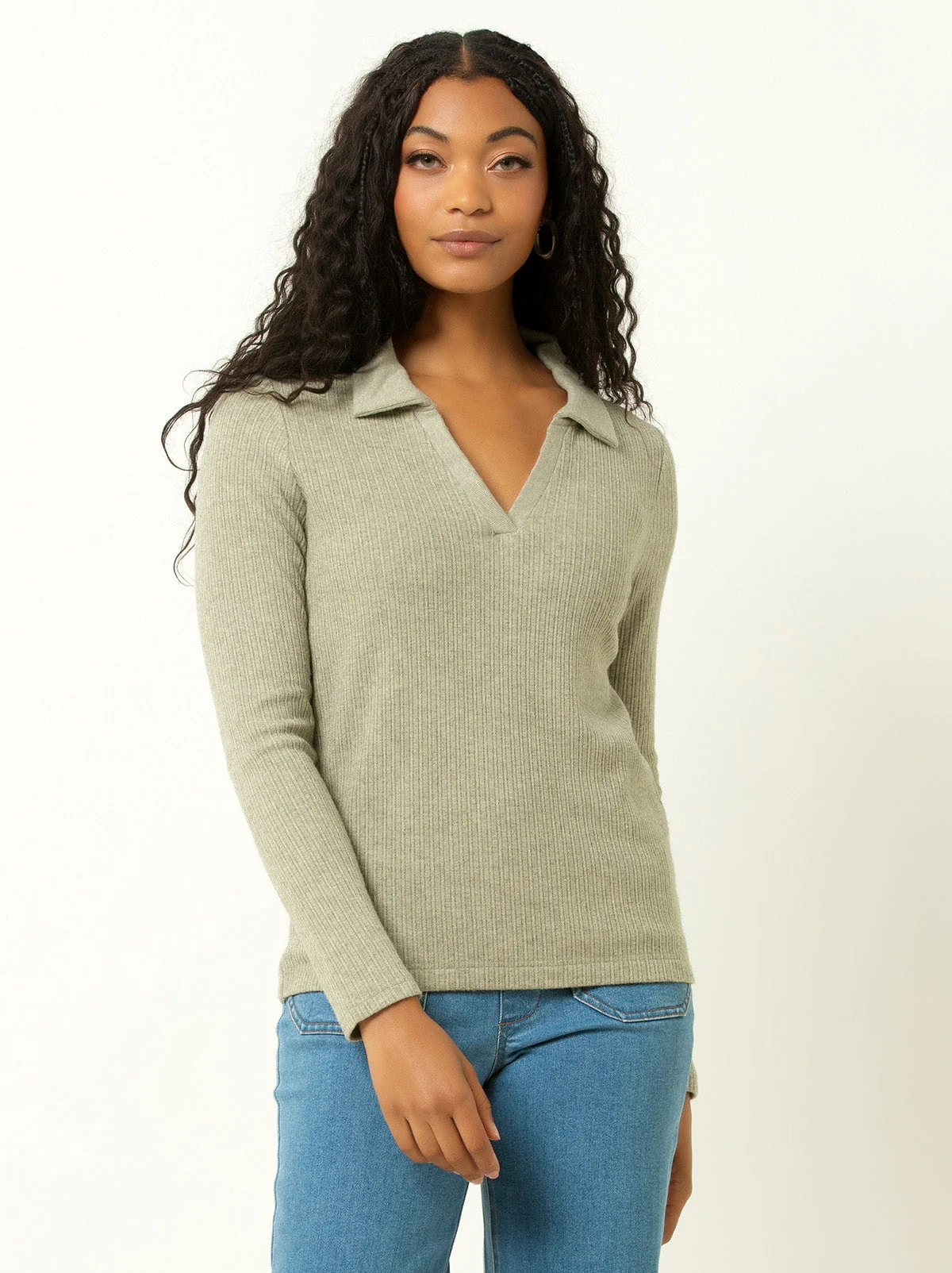 Single Stitch Classic Ribbed V-Neck Sweater with Collar - Image 6