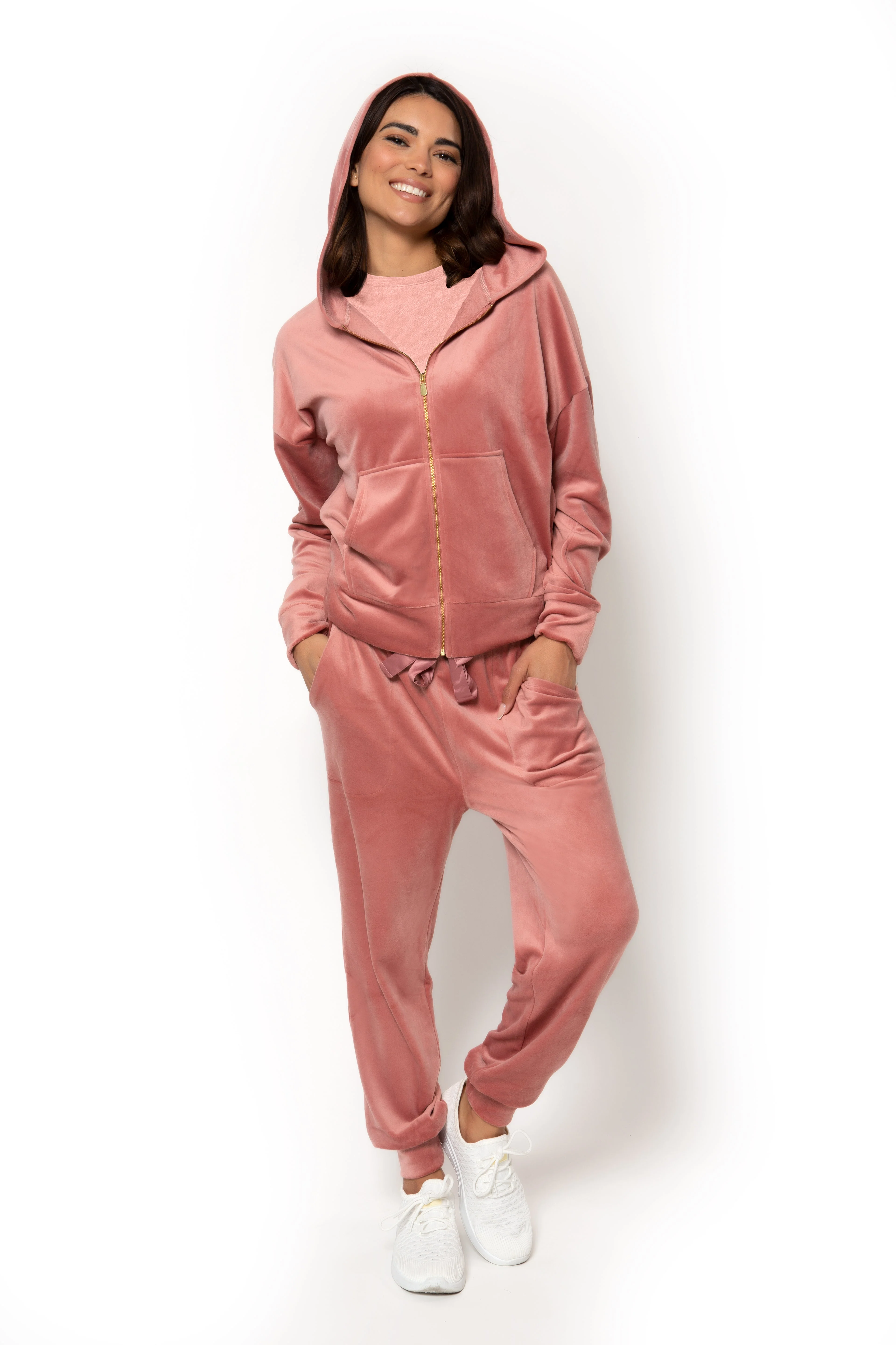 Opulence Plush Velour Set - Image 6