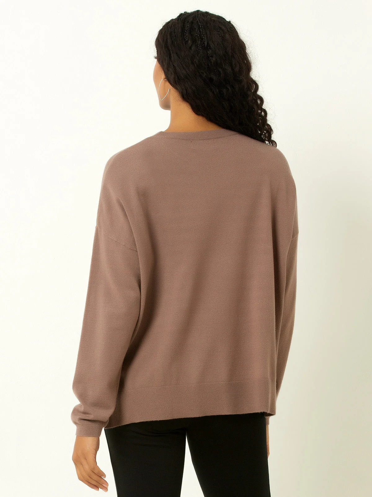 Single Stitch Relaxed Crew Neck Sweater - Image 11