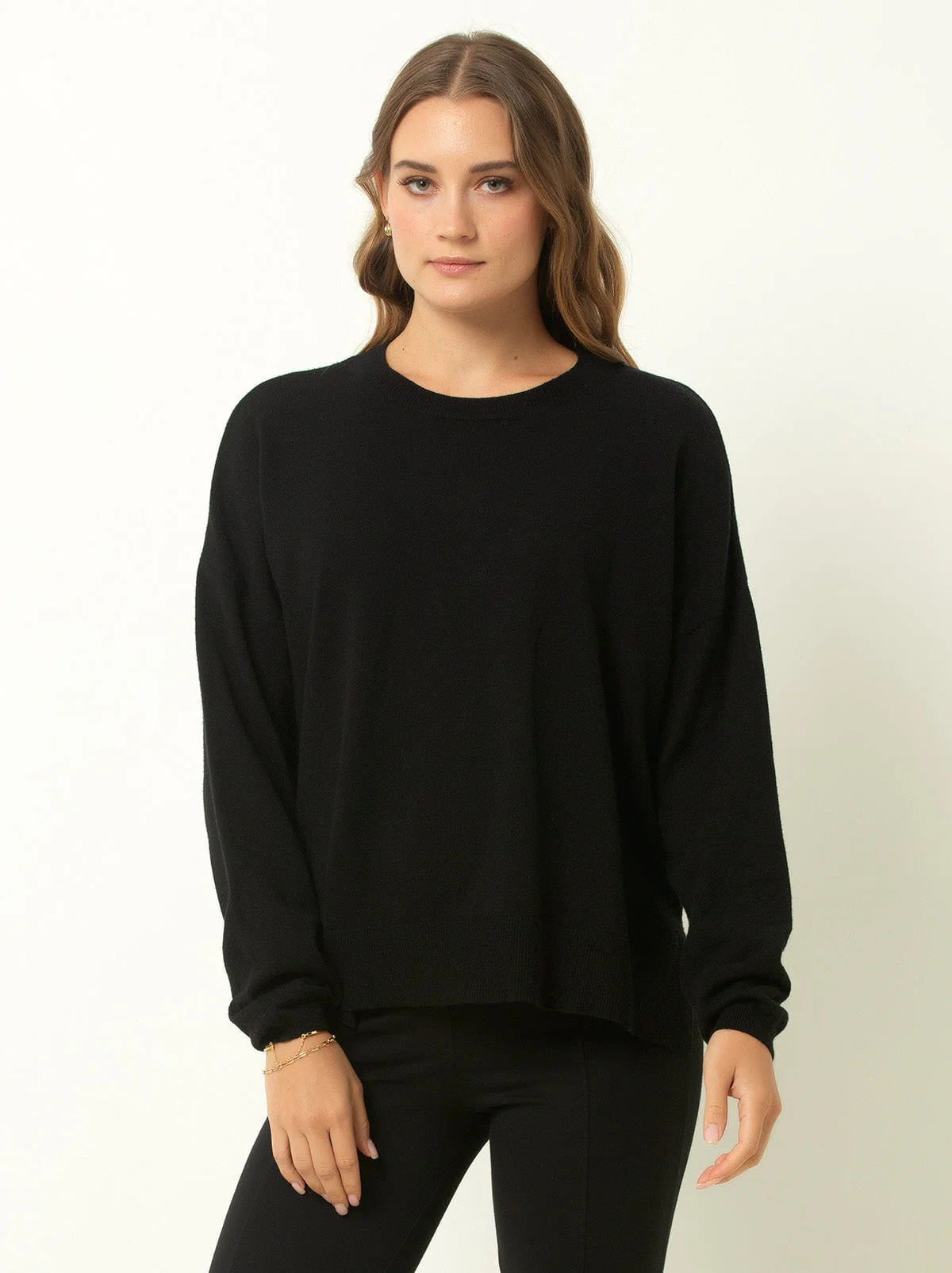 Single Stitch Relaxed Crew Neck Sweater - Image 5